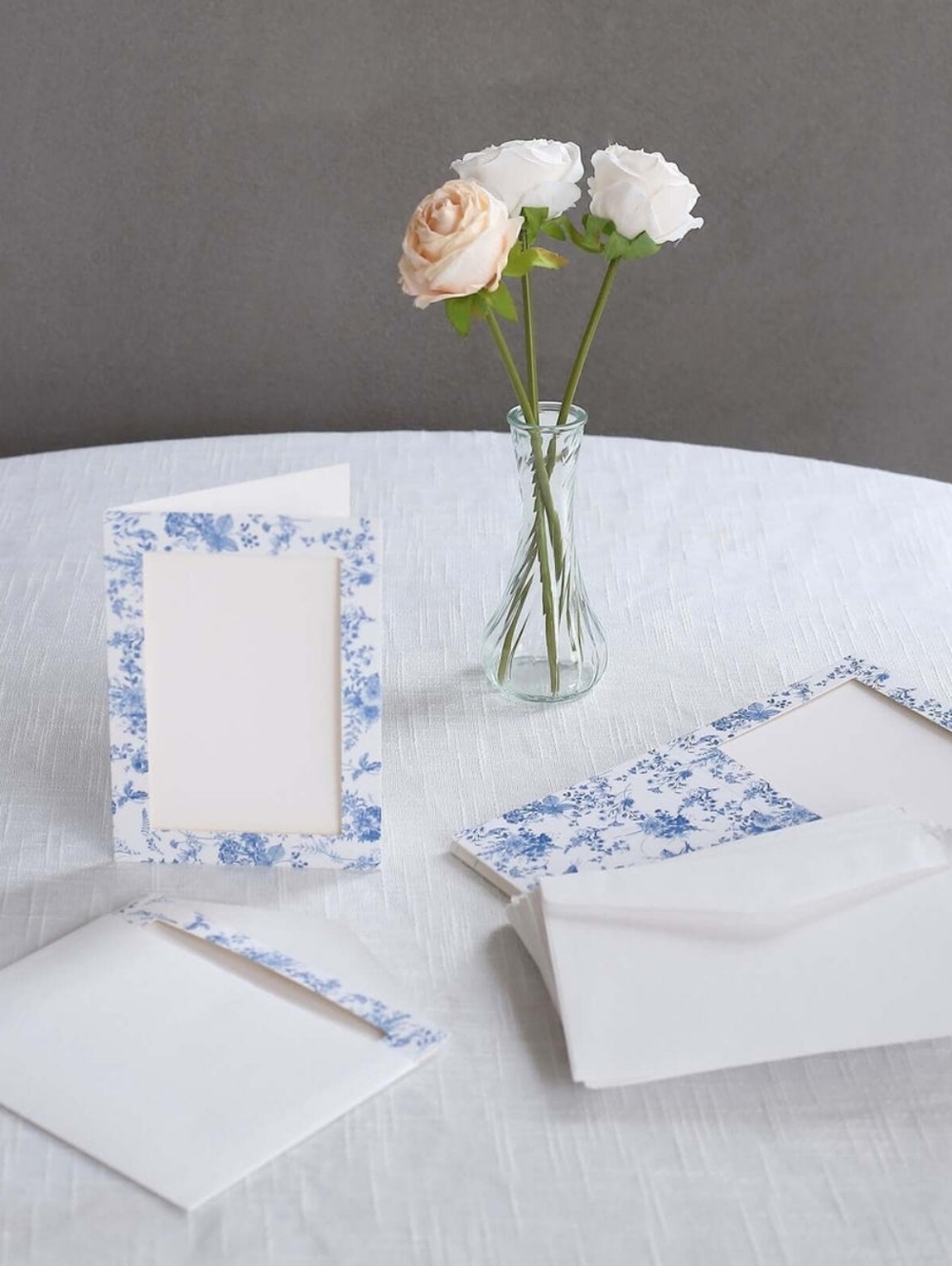 70 Pc Blue Floral Photo Insert Cards With Envelopes